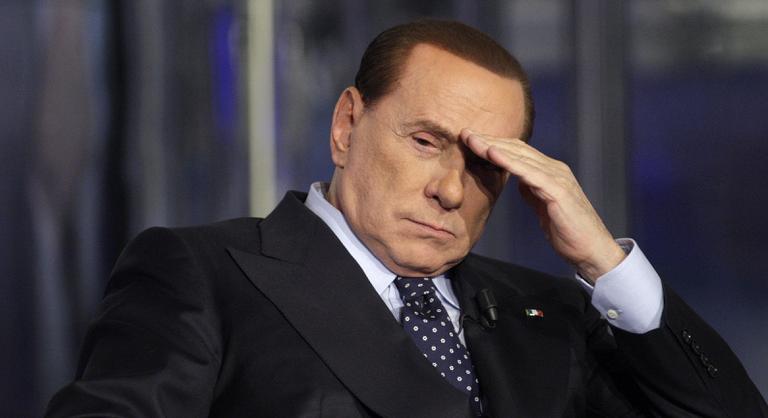 Silvio Berlusconi kórházba került