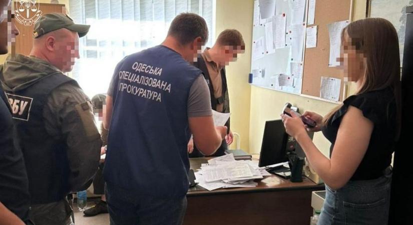 Nem létező katonákkal csaltak el milliókat Ukrajnában - Ripost