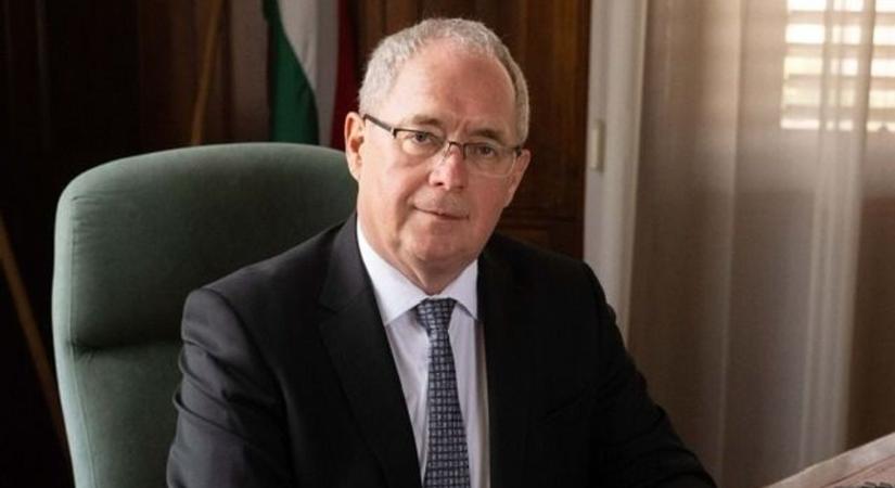 Törvényalkotásért felelős alelnökké választották Karcag egykori polgármesterét, dr. Fazekas Sándort - Szoljon