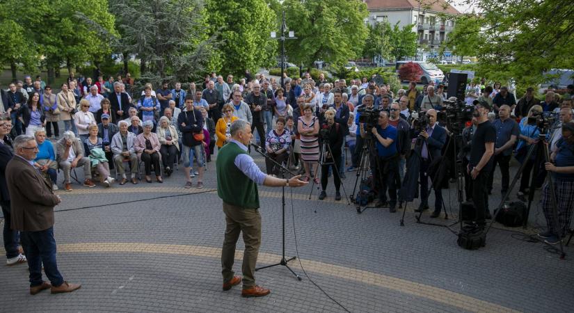 A pályakezdő diplomások is csak vágynak arra a fizetésre, ami Lázár János szerint átlagos - G7