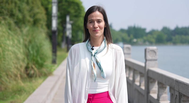 Selyemutakon – riportfilm sorozat Kína egyik legszebb városáról - Vaskarika