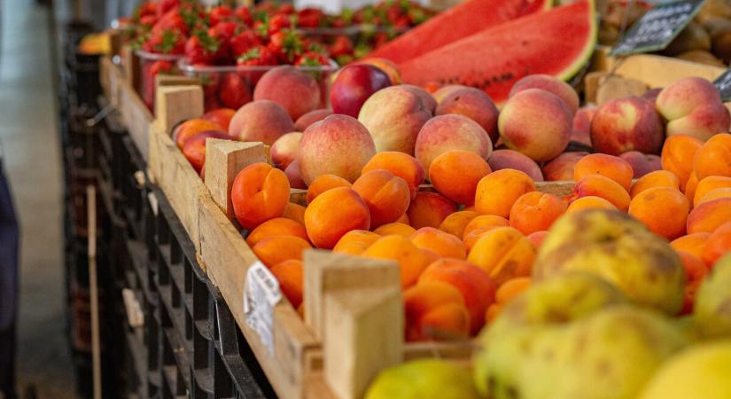 Egyelőre nem produkál nagy forgalmat a gyümölcsszezon - Kanizsa Újság