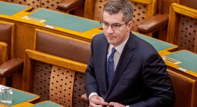 Kocsis Máté szerint lebukott a Tisza, a NAIH-hoz fordul - 24.hu