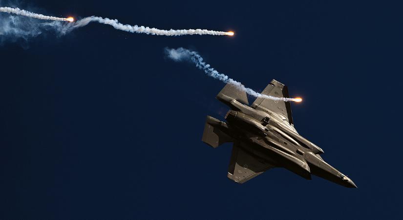 A Lockheed Martin vezetőivel és befolyásos képviselőkkel egyeztetett Jászai Gellért - Napi.hu