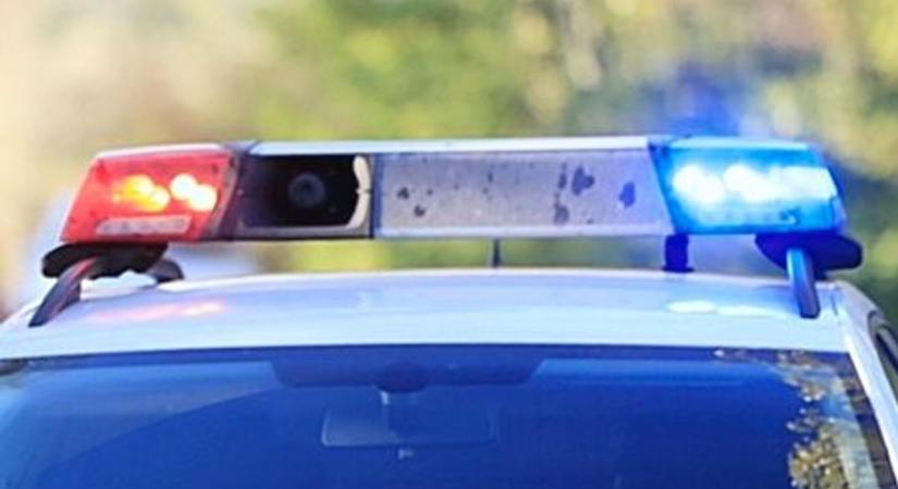 Csattanás a kereszteződésben – motorost gázolt egy autó vármegyénkben, teljes útzár! - Boon