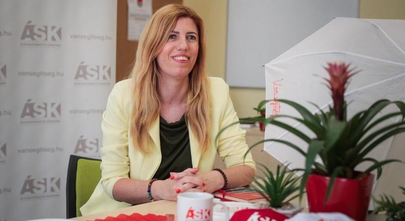 Szombathelyi Áldozatsegítő Központ: online csalás, zaklatás áldozatainak is segítettek - Vaol