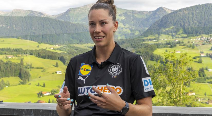Teljes a boldogság: férjhez ment a Ferencváros kézilabdázója, Emily Bölk! - fotókkal - Blikk
