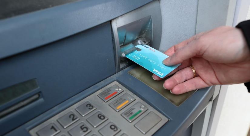 Új ATM lesz ezekben a falvakban, itt a teljes lista – az is megvan, melyik bank hozza - Szon
