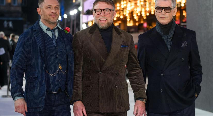 Guy Ritchie több asztalon játszva pörgeti a zsetonokat, és nagyobbat ígér, mint valaha - HVG - Kultúra