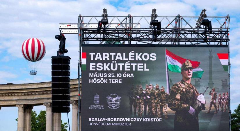 Ruszin-Szendi Romolusz: Sok tartalékos katona hónapok óta nem kap járandóságot, most százak munkáját el is vették - Népszava