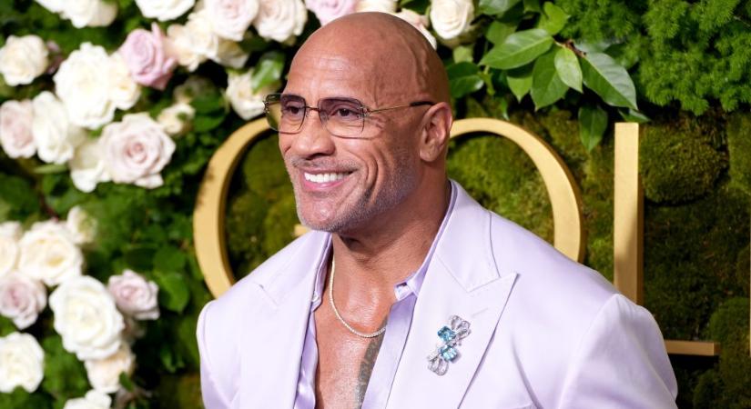 „Mellette Kevin Hartnak tűnök” – Dwayne Johnson és Shaquille O’Neal közös képet lőttek - 24.hu