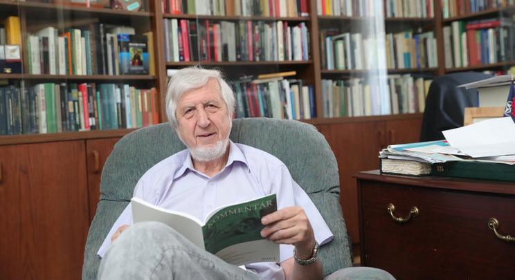 Jeszenszky Géza is részt vett Magyar Péter rendezvényén - Blikk