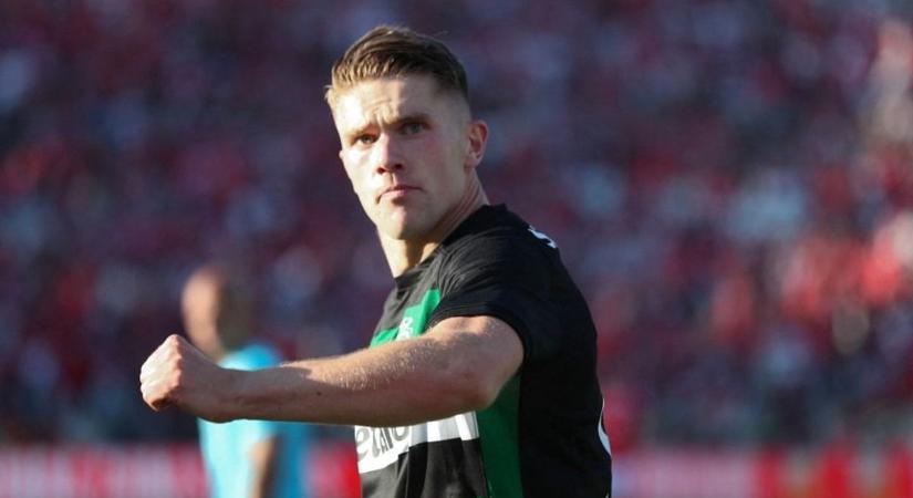 Dobja Gyökerest az Arsenal, a csatár régi edzőjének könyörög - Ripost