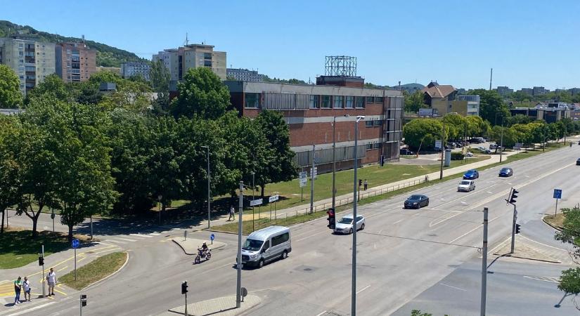 Retró fotón Tatabánya elfeledett útja: idáig tartott régen a Mártírok