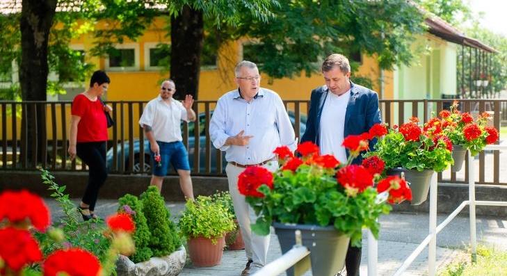 Mini bölcsődét és templomfelújítást terveznek Heréden 
