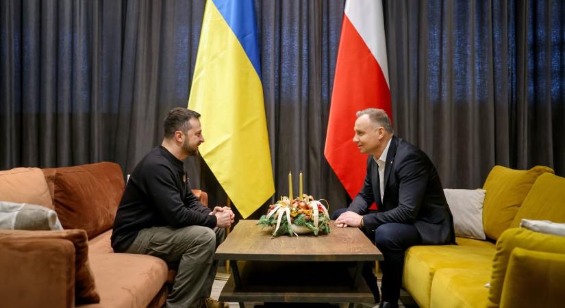 A lengyel elnök olyan gesztus tett, amely Orbán számára is figyelmeztetést jelent