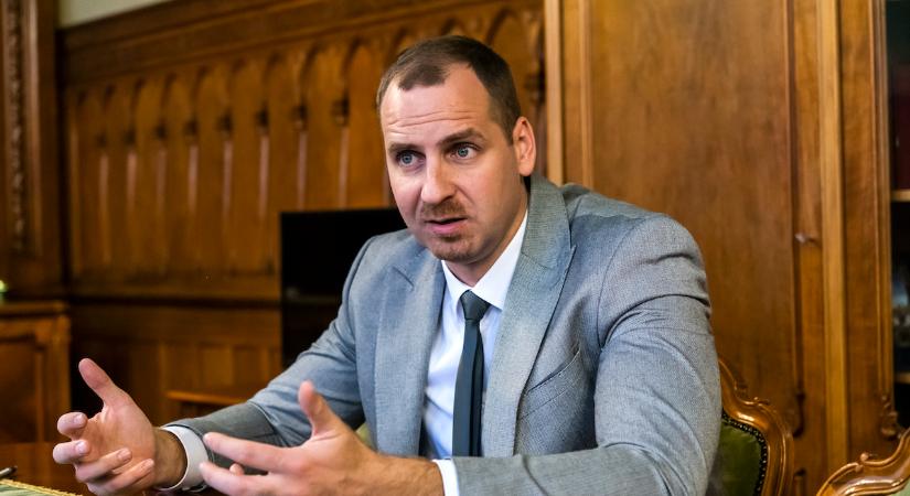 Kilencmillió traktor áll készenlétben