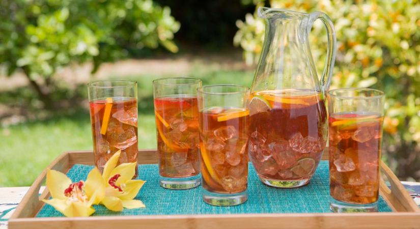 Jeges tea fillérekből a bolti helyett! Titka a házi sűrítmény