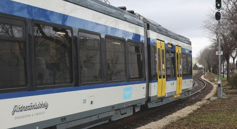 Lopás a Tram-Train megállóban: felismered a gyanúsítottat?