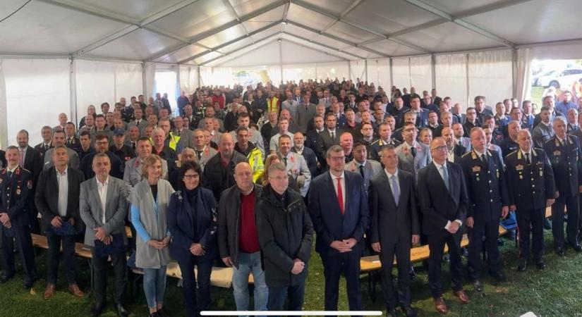 Mire a legbüszkébbek? Vasi közéleti szereplők is megosztották