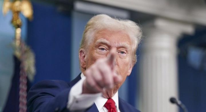 Trump fontolóra veheti Irán újbóli bombázását