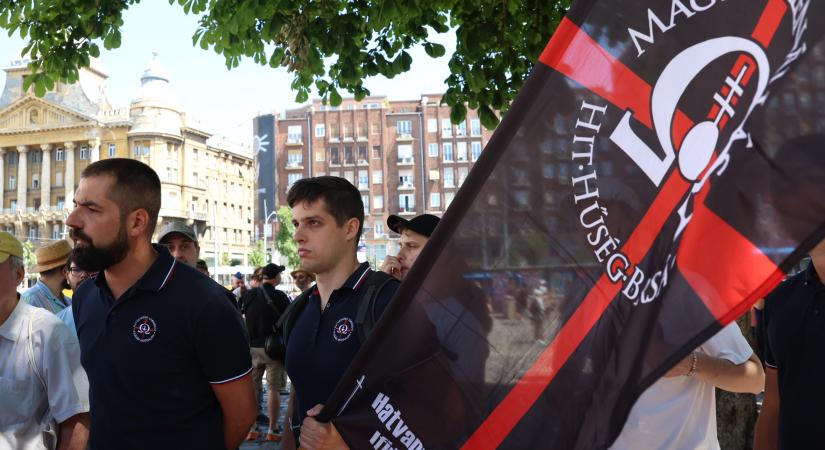 Hamarosan elstartol a Budapest Pride, már nagyban készülődnek a Városháza parkban – galéria