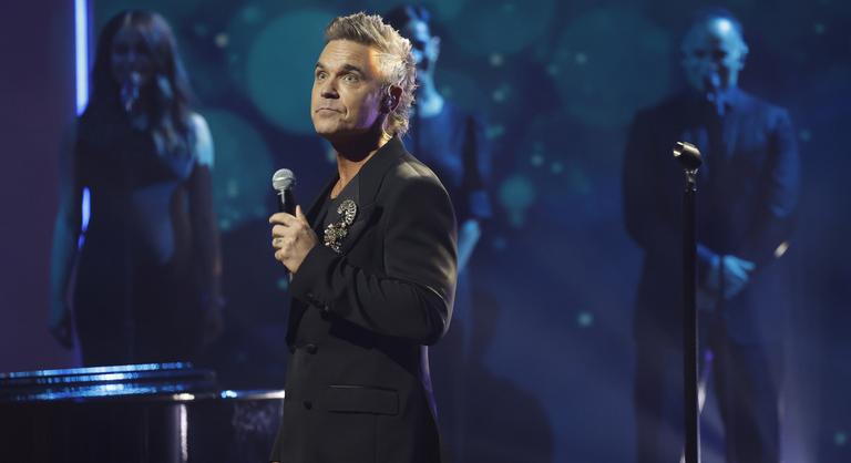 Nagy a találgatás a Glastonbury fesztivál titkos fellépőjének személye körül, Robbie Williams is megszólalt