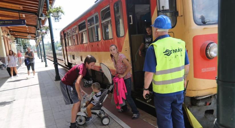 Balhé lehet belőle? Mutatjuk, mit enged (és mit nem) a MÁV a vonatokon
