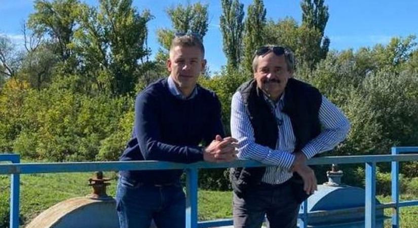 Nem kertelt Magyar Péter mecénása: továbbra is támogatja a Tisza-vezért (Videó)