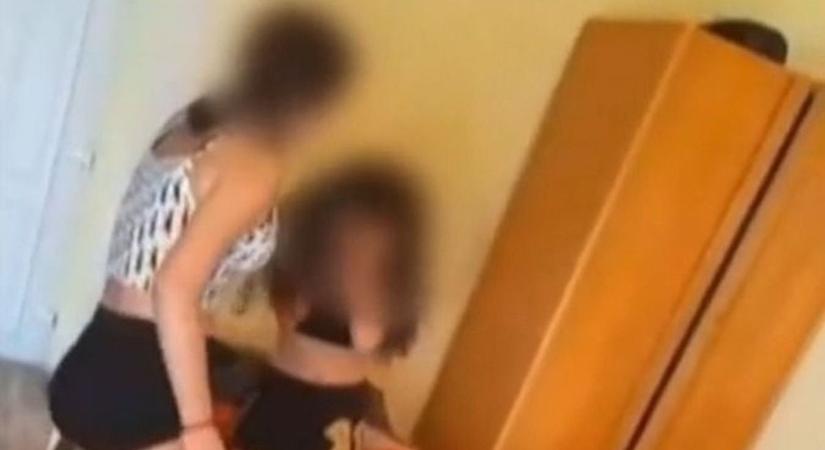 Körözik a bántalmazó fiatalt - Ő és a családja hónapokig tartottak fogva és kínoztak egy tinilányt