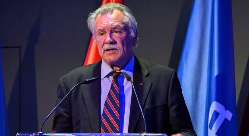 A 75 éves Farkas Bertalan fiatalon: hollywoodi szívtiprónak is beillett volna az első magyar űrhajós