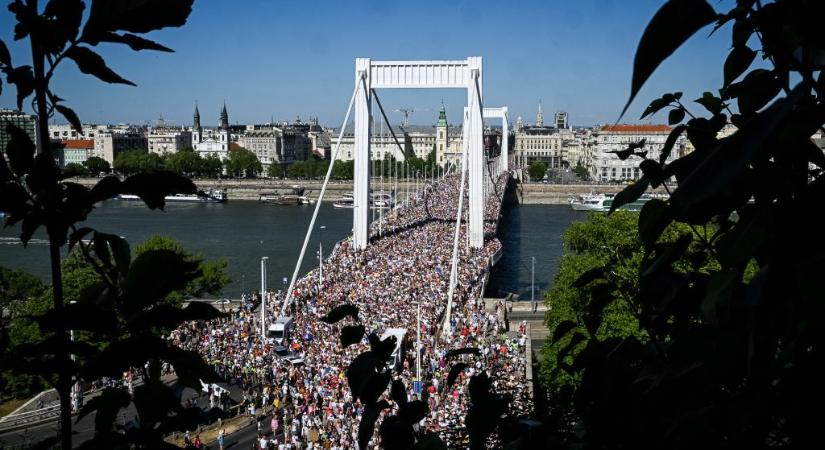 A Nézőpont Intézet szerint a Fidesz megnyerte a Pride körüli vitát, és Orbán Viktor csapdába csalta az ellenzéket