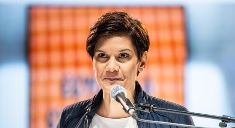 Pottyondy Edina: Ez a kicsiny nép újra csodát tesz, Rákosi és Kádár után lerázza magáról Orbán Viktort is