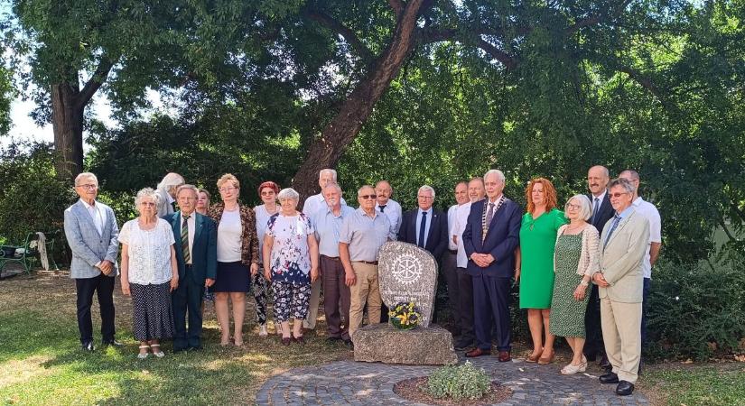 Tóth József leköszönt, Zsámboki Árpád vette át tőle a stafétát