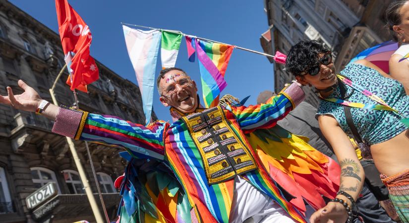 Így látta a külföldi sajtó a Budapest Pride-ot – mindenhol címlapokon a több százezres felvonulás