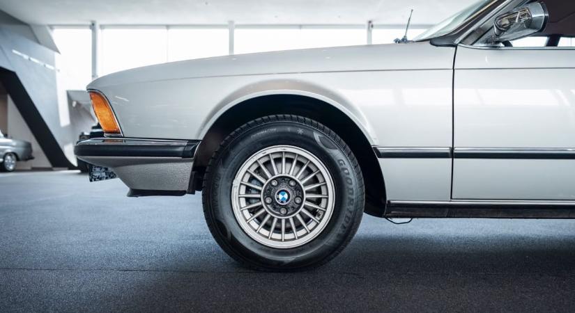 Álmaink cápája: alig használt 45 éves BMW 6-os kupé vár új gazdára