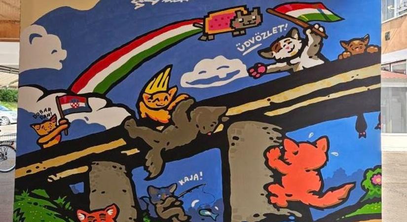 Cuki cicákat raktak ki Barcs egyik közterére