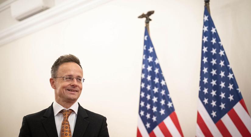 Szijjártó: Visszavonták a Biden-kormányzat Paks II-t súlytó szankcióit