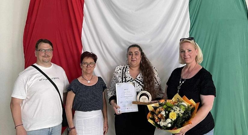 A tokaj-hegyaljai tanárnő, akiért szülők és gyerekek is rajonganak, Háladíjat kapott
