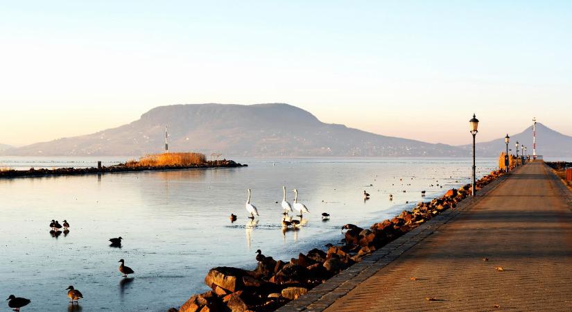 Ez volt a Balaton eredeti neve, Olaszországban találták meg a különös feliratot