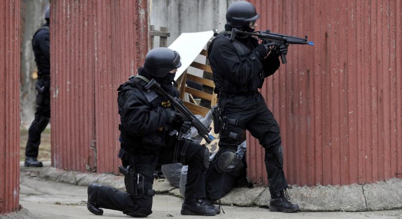 Élőben akarta közvetíteni a terrortámadását a magyar tinédzser