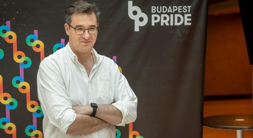Karácsony külön köszönetet mondott a veterán tüntetőnek: 86 évesen gyalogolt a Pride-on Kőszeg Ferenc – fotó