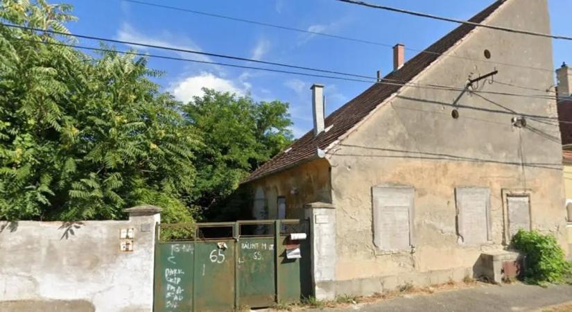 Költözne? Családi házakat árverez a győri cég