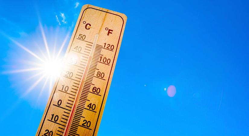 Hétfői időjárás: kánikula üzemmód indul, de északkeleten megreccsenhet az ég