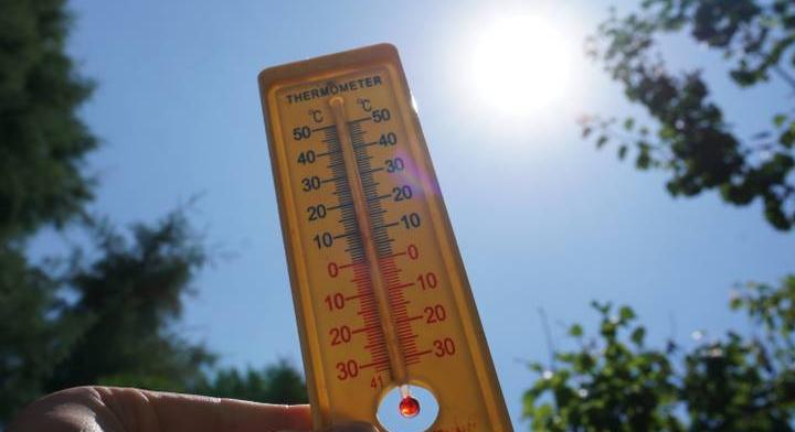 Pokoli napok jönnek: 14 vármegyére adtak ki figyelmeztetést