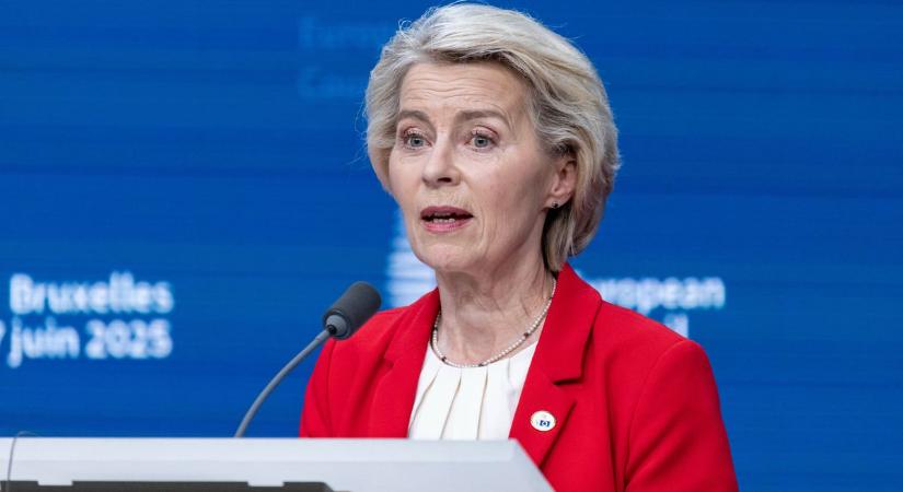 Megingott Von der Leyen támogatottsága, a bizottsági elnök a bukás szélén