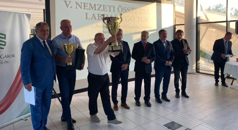 Határokon átívelő labdarúgótornát rendeztek Debrecenben
