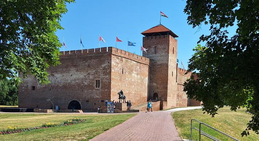 Hangulatképek egy gyulai kirándulásról