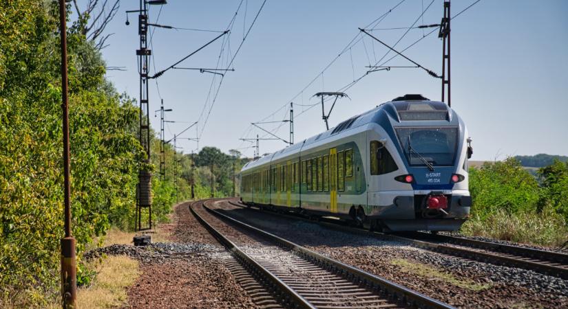 Már 90 millió forintot visszaadott a MÁV a késések miatt az utasoknak