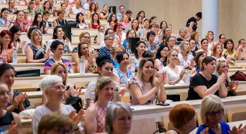 110 éves jubileumát ünnepelte a debreceni védőnői szolgálat